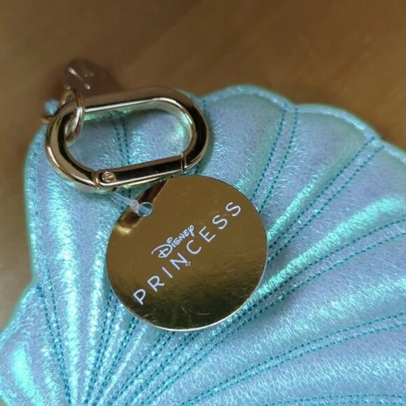 Bath & Body Works Disney princess Ariel Coin Purse Brand New - Picture 6 of 12